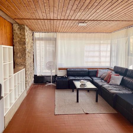 Viztuekoer Apartman Тихани Екстериор снимка